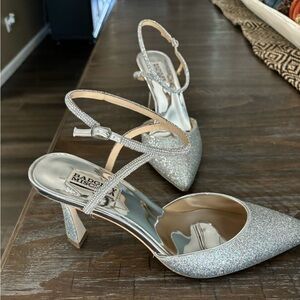 Badgley Mischka shoes- Silver heels, closed toe